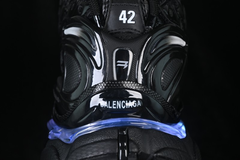 Balenciaga Runner LED Retro Running Shoes with Magnetic Charging - WRNLD1000