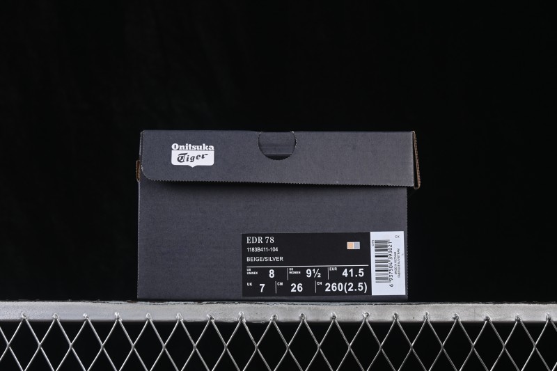 Onitsuka Tiger EDR 78 Retro Running Shoes with Comfort Cushioning and Non-Slip Rubber Outsole - 1183B411-104