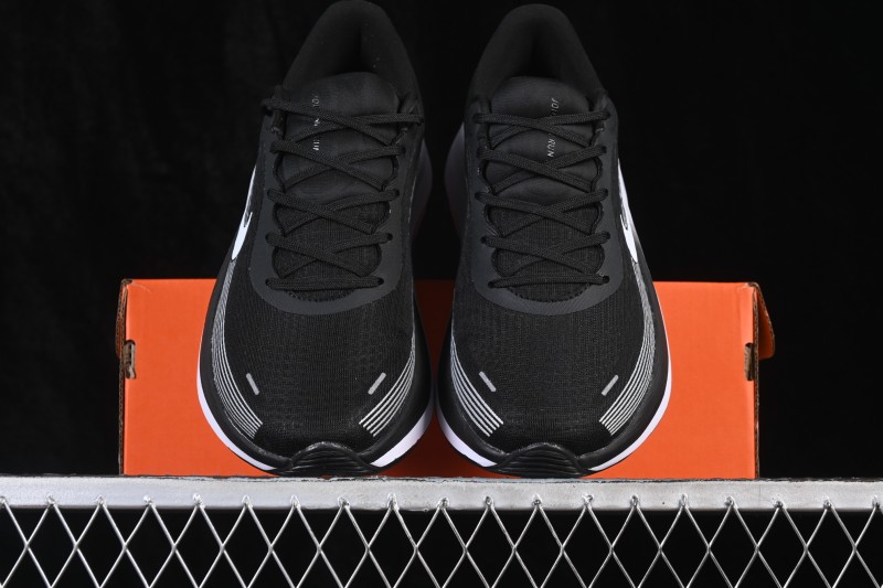 Nike Journey Run Cushioned Low-Top Running Shoes - FB7765-004