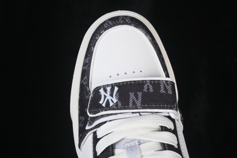 New York MLB Chunky Liner Pocket Monogram High-Top Thick-Soled Running Sneakers - 3ASXMDM6N50BKS
