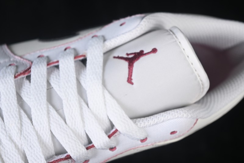Nike Air Jordan 1 Low Retro Basketball Shoes with Classic Design - IV5325-133