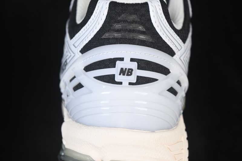 New Balance 1906 Retro Running Shoes with Lightweight Cowhide Leather and T-Beam Arch Support - U1906RCI