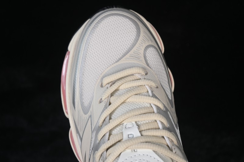 New Balance 2000 Series Retro Chunky Dad Shoe Casual Running Sneakers - U20008XQ