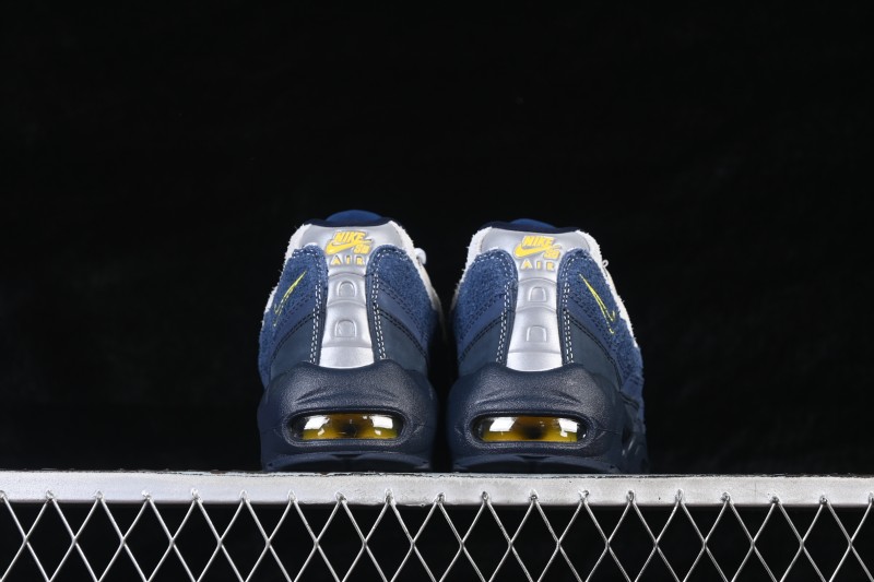 Nike Air Max 95 Retro Running Shoes with Visible Air Cushioning - HQ8492-400