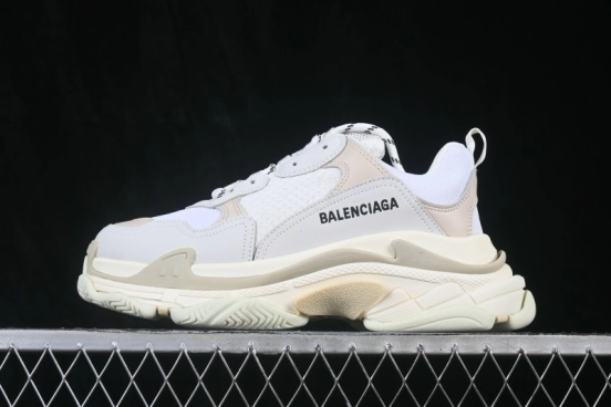 Balenciaga Triple S Vintage Retro Running Shoes with Layered Chunky Sole - W09E19002