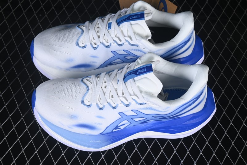 Asics Superblast 3 Running Shoes with Breathable Comfort and Cushioning - 1013A177-600