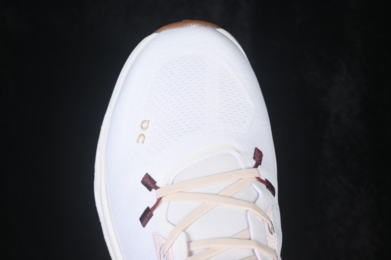 On Cloudtilt Snake Year Limited Edition Comfortable Anti-Slip Low-Top Urban Commuter Running Shoes White Red