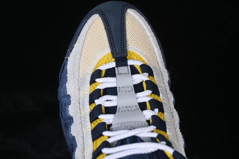 Nike Air Max 95 Retro Running Shoes with Visible Air Cushioning - HQ8492-400