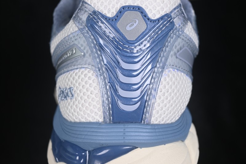 Adidas Original Seamless Knit Running Shoes with 360 Degree Glide Cushioning - 1203B144-102
