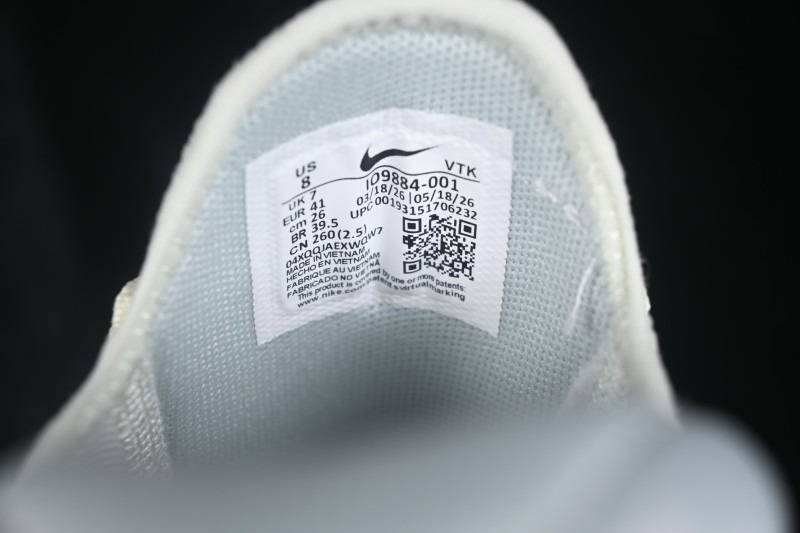 Nike Air Max 270 Premium Running Shoes with Half-Sole Air Cushion - IO9884-001