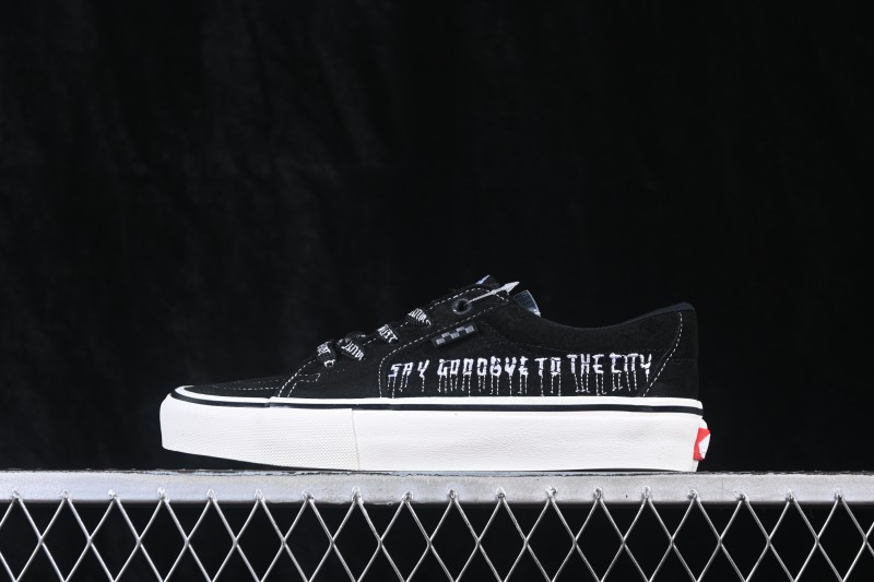 Vans Skate Skool Low-Top Casual Skateboarding Shoes with Classic Design - VN0A5FCF6EA