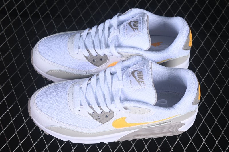 Nike Air Max 90 Retro Running Shoes with Visible Air Cushioning - DM0029-119