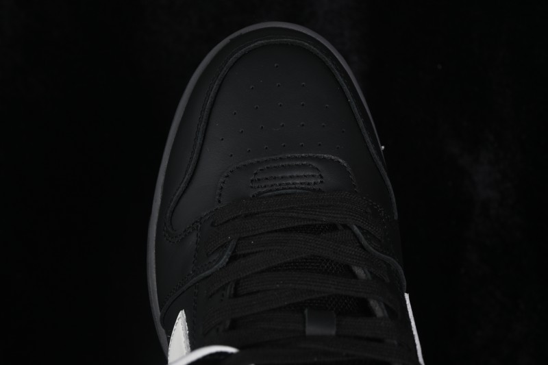 Off-White Out Of Office Low-Top Fashion Skate Shoes in Black and White - F
