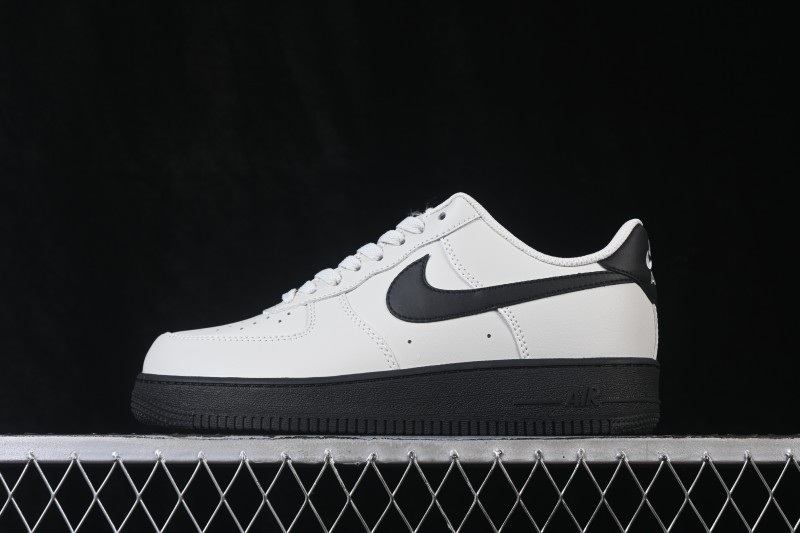Nike Air Force 1'07 Low Casual Skateboarding Shoes - FJ4146-005