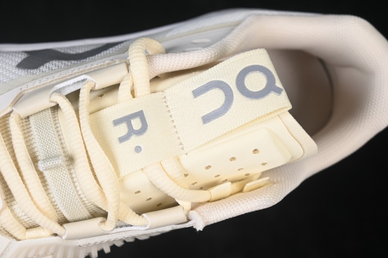 On The Roger Pro Fire Clay Comfortable Anti-Slip Wear-Resistant Low-Top Casual Running Shoes - 3WF30031217